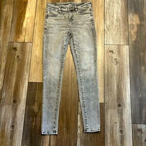 American Eagle Grey Jeggings Size 4